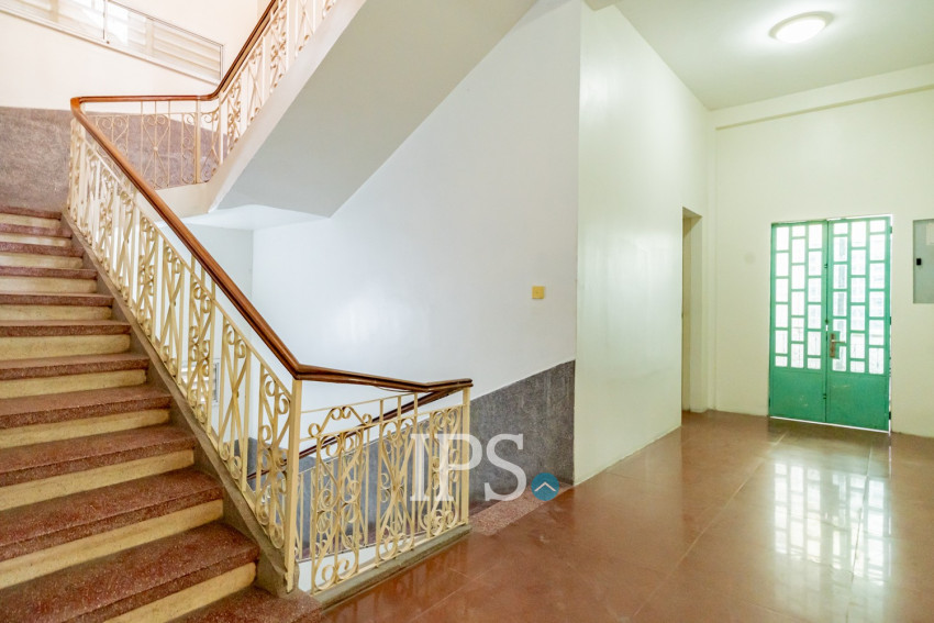 10 Room Commercial Villa For Rent - BKK1, Phnom Penh