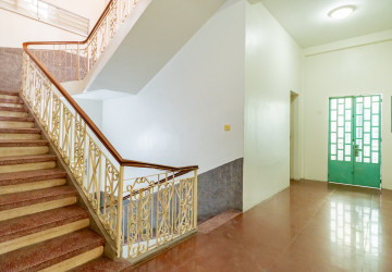 10 Room Commercial Villa For Rent - BKK1, Phnom Penh thumbnail