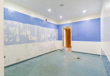 10 Room Commercial Villa For Rent - BKK1, Phnom Penh thumbnail