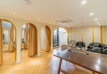 156 Sqm Retail Space For Rent - BKK1, Phnom Penh thumbnail