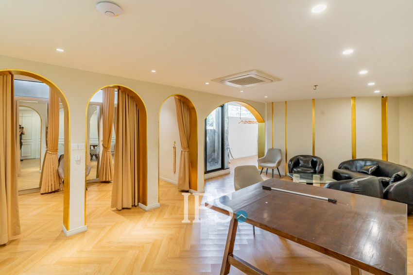 156 Sqm Retail Space For Rent - BKK1, Phnom Penh