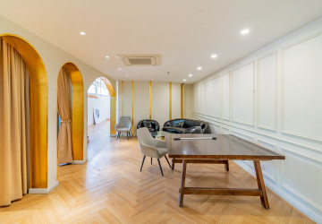 156 Sqm Retail Space For Rent - BKK1, Phnom Penh thumbnail