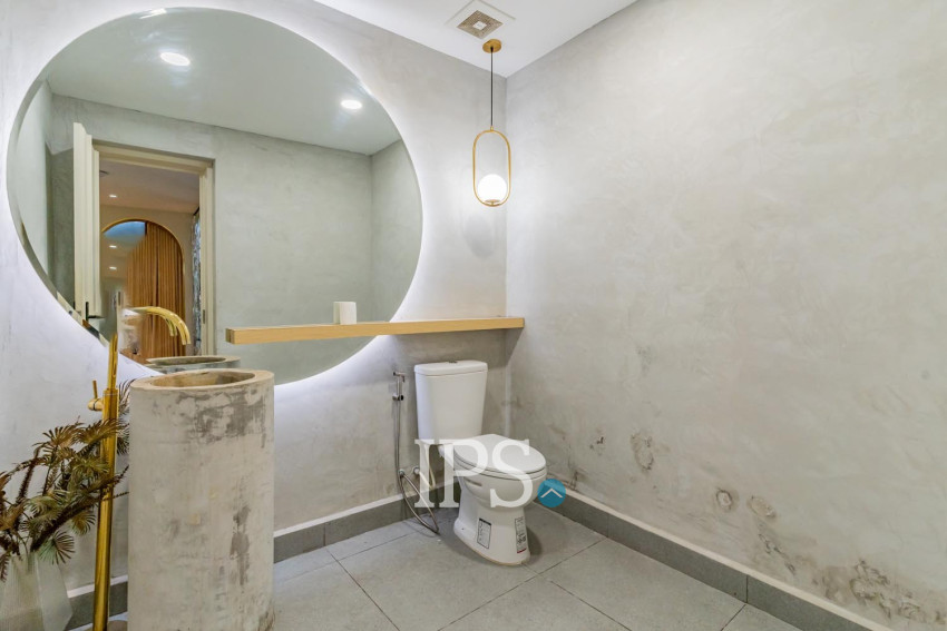 156 Sqm Retail Space For Rent - BKK1, Phnom Penh