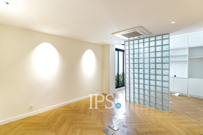 156 Sqm Retail Space For Rent - BKK1, Phnom Penh