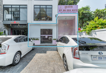 156 Sqm Retail Space For Rent - BKK1, Phnom Penh thumbnail