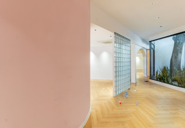 156 Sqm Retail Space For Rent - BKK1, Phnom Penh thumbnail