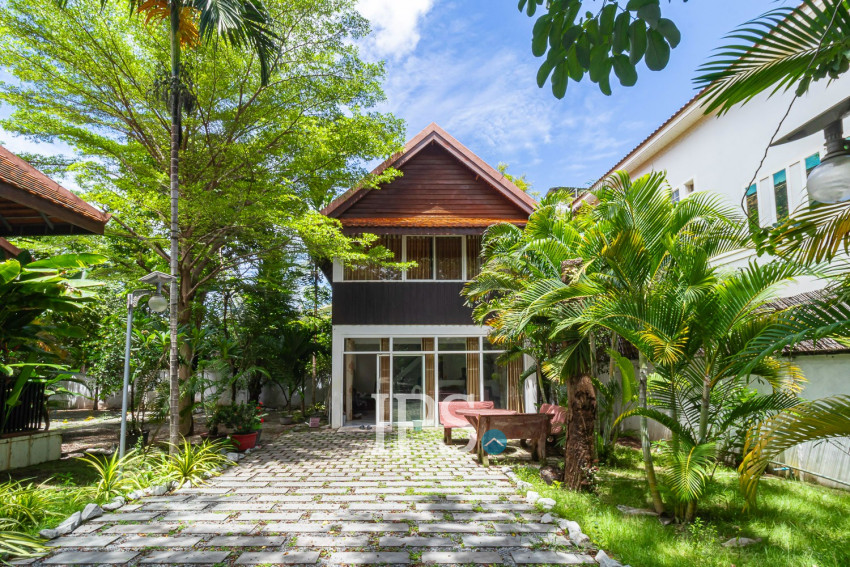 7 Bedroom Compound Villa For Rent - Sala Kamreuk, Siem Reap