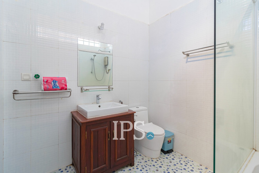 7 Bedroom Compound Villa For Rent - Sala Kamreuk, Siem Reap