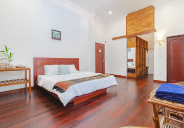 7 Bedroom Compound Villa For Rent - Sala Kamreuk, Siem Reap thumbnail