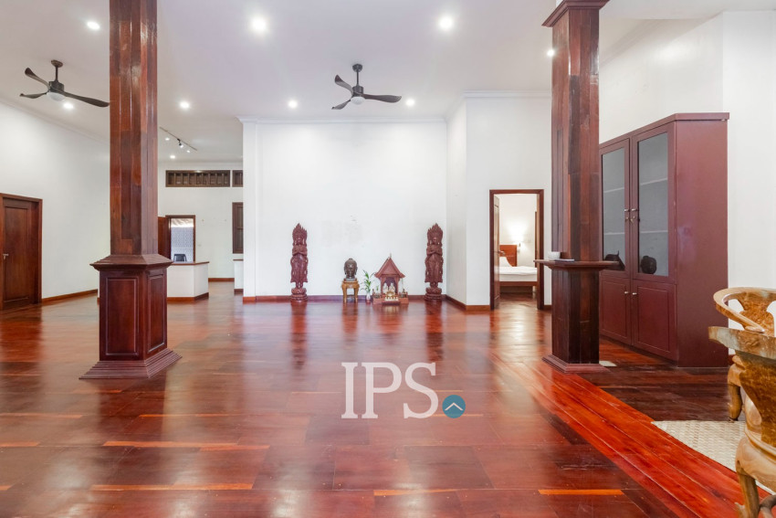 7 Bedroom Compound Villa For Rent - Sala Kamreuk, Siem Reap