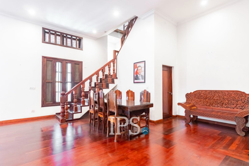 7 Bedroom Compound Villa For Rent - Sala Kamreuk, Siem Reap