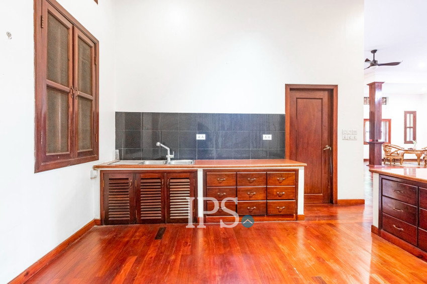 7 Bedroom Compound Villa For Rent - Sala Kamreuk, Siem Reap