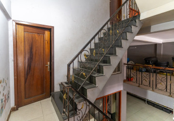 3 Bedroom Shophouse For Rent - Russey Keo, Phnom Penh thumbnail