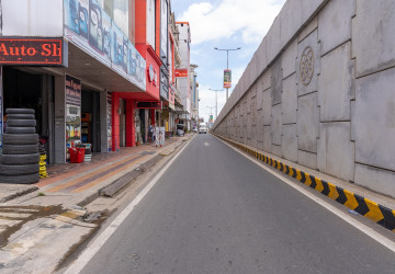 3 Bedroom Shophouse For Rent - Russey Keo, Phnom Penh thumbnail