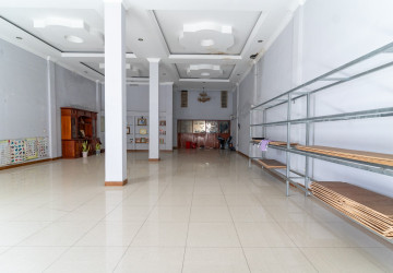 3 Bedroom Shophouse For Rent - Russey Keo, Phnom Penh thumbnail