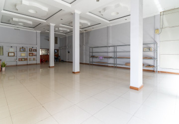 3 Bedroom Shophouse For Rent - Russey Keo, Phnom Penh thumbnail