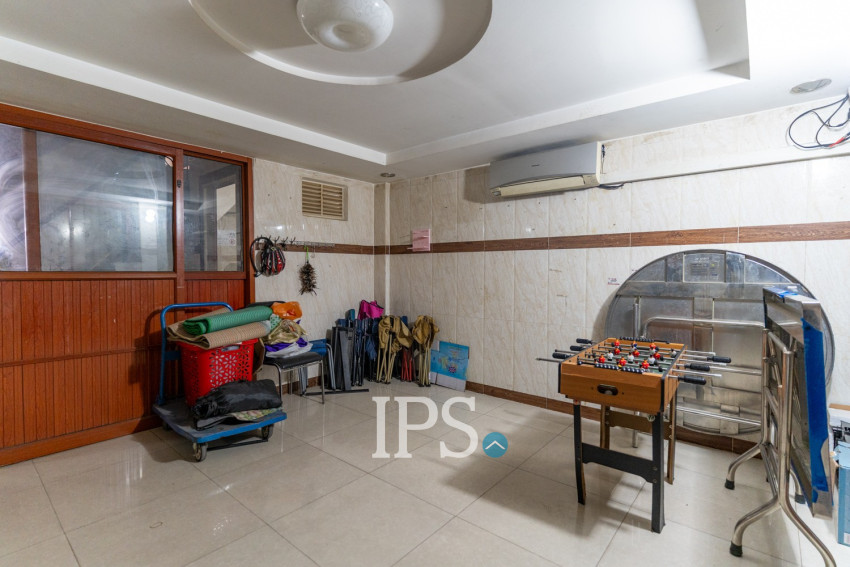 3 Bedroom Shophouse For Rent - Russey Keo, Phnom Penh