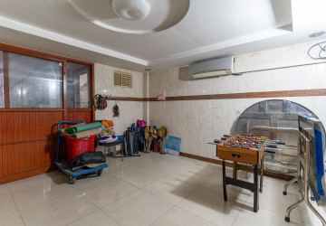 3 Bedroom Shophouse For Rent - Russey Keo, Phnom Penh thumbnail