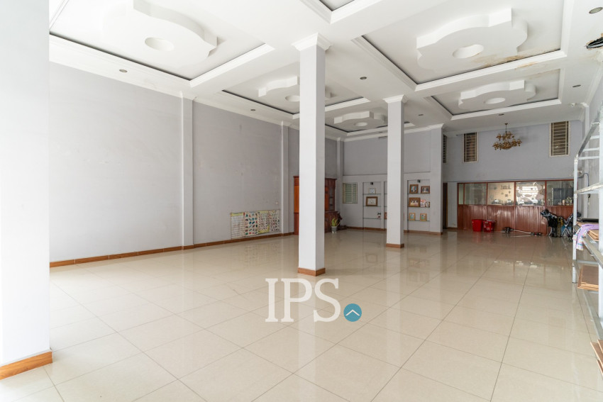 3 Bedroom Shophouse For Rent - Russey Keo, Phnom Penh