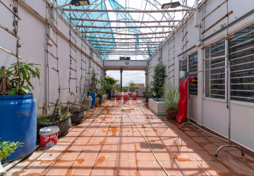 3 Bedroom Shophouse For Rent - Russey Keo, Phnom Penh thumbnail