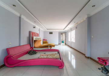 3 Bedroom Shophouse For Rent - Russey Keo, Phnom Penh thumbnail