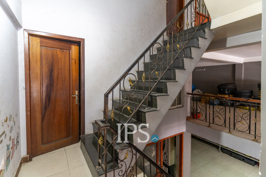 3 Bedroom Shophouse For Rent - Russey Keo, Phnom Penh