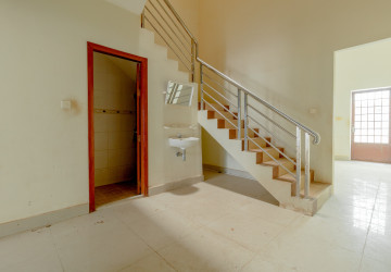 8 Bedroom Flat For Rent - Borey Arcade, Svay Dangkum, Siem Reap thumbnail