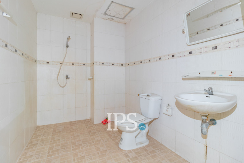 8 Bedroom Flat For Rent - Borey Arcade, Svay Dangkum, Siem Reap