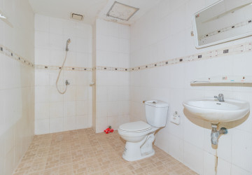 8 Bedroom Flat For Rent - Borey Arcade, Svay Dangkum, Siem Reap thumbnail