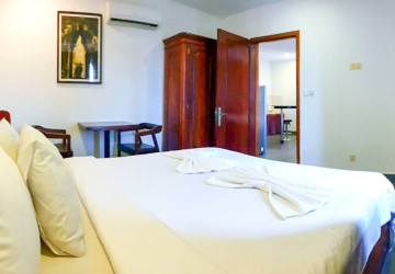 17 Bedroom Hotel  3 Unit Apartment For Rent - Svay Dangkum, Siem Reap thumbnail