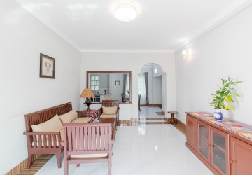 1 Bedroom Apartment For Rent - Svay Dangkum, Siem Reap thumbnail