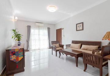 1 Bedroom Apartment For Rent - Svay Dangkum, Siem Reap thumbnail