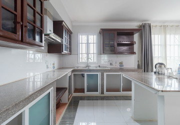 2 Bedroom Apartment For Rent - Svay Dangkum, Siem Reap thumbnail