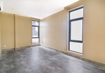 4 Bedroom Villa For Sale - Borey Williams Angkor Chey, Snaor, Phnom Penh thumbnail