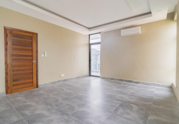 4 Bedroom Villa For Sale - Borey Williams Angkor Chey, Snaor, Phnom Penh thumbnail