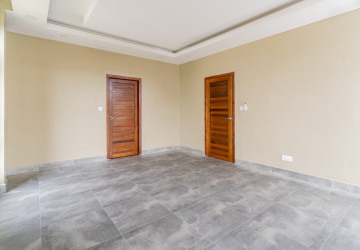 4 Bedroom Villa For Sale - Borey Williams Angkor Chey, Snaor, Phnom Penh thumbnail