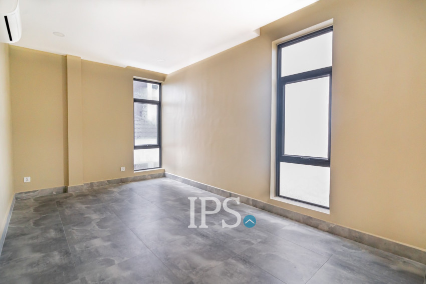 4 Bedroom Villa For Sale - Borey Williams Angkor Chey, Snaor, Phnom Penh