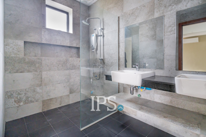 4 Bedroom Villa For Sale - Borey Williams Angkor Chey, Snaor, Phnom Penh