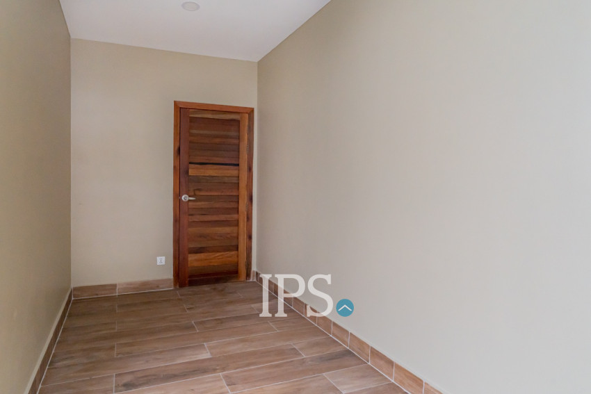 4 Bedroom Villa For Sale - Borey Williams Angkor Chey, Snaor, Phnom Penh