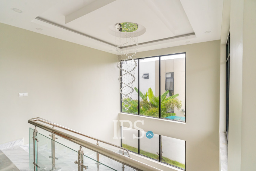 4 Bedroom Villa For Sale - Borey Williams Angkor Chey, Snaor, Phnom Penh