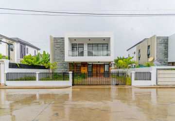4 Bedroom Villa For Sale - Borey Williams Angkor Chey, Snaor, Phnom Penh thumbnail