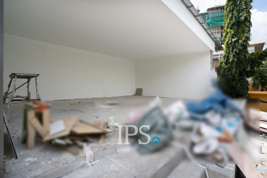 44 Sqm Retail Space For Rent - Chakto Mukh, Phnom Penh