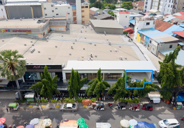 44 Sqm Retail Space For Rent - Chakto Mukh, Phnom Penh thumbnail
