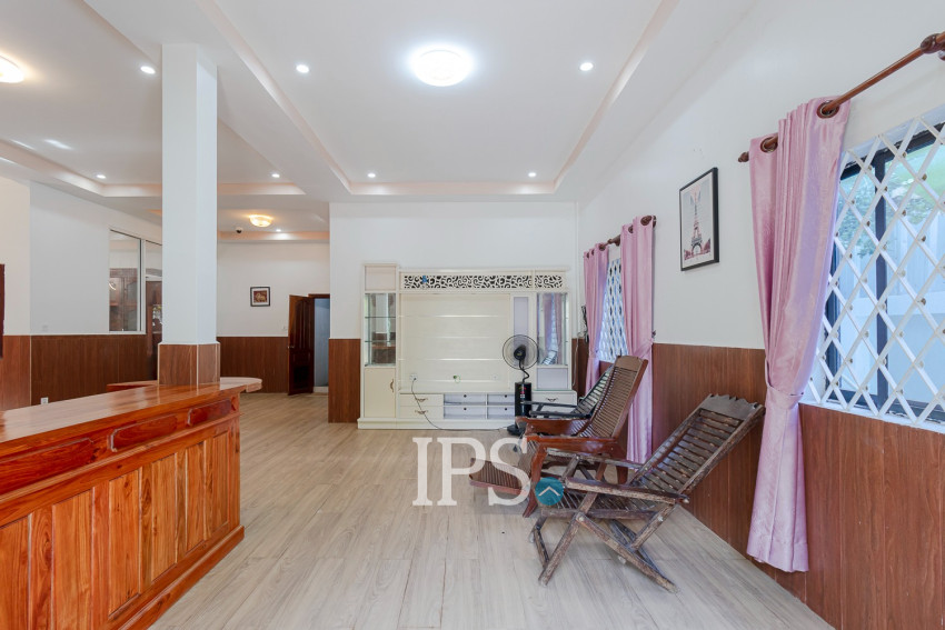 4 Bedroom House For Rent - Svay Dangkum, Siem Reap