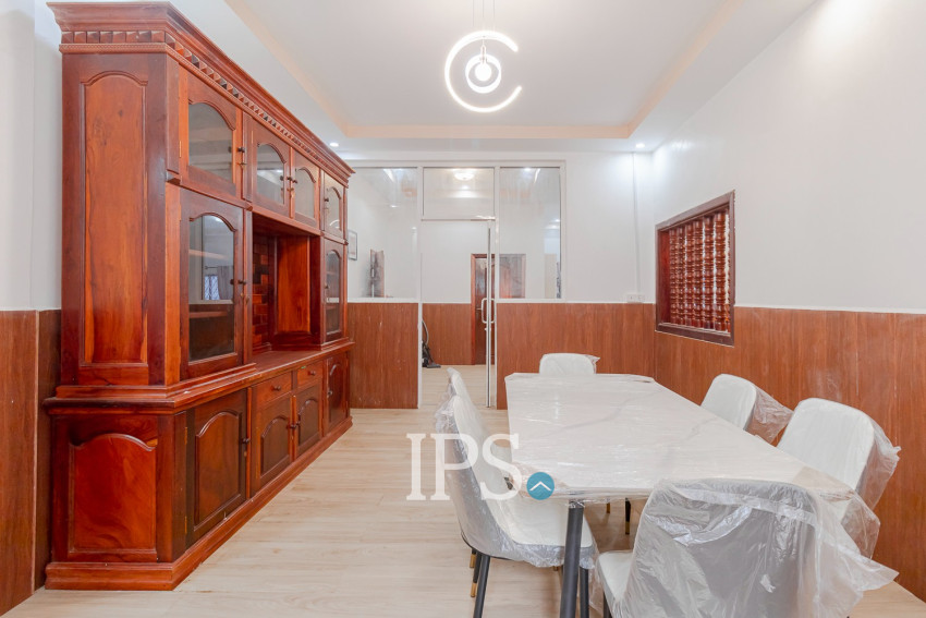 4 Bedroom House For Rent - Svay Dangkum, Siem Reap
