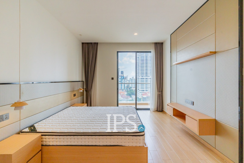 Duplex 3 Bedroom Condo For Rent - Platinum 352, BKK1, Phnom Penh