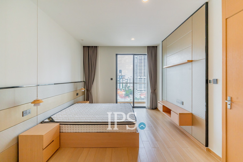 Duplex 3 Bedroom Condo For Rent - Platinum 352, BKK1, Phnom Penh