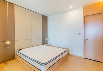 Duplex 3 Bedroom Condo For Rent - Platinum 352, BKK1, Phnom Penh thumbnail