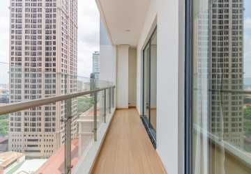 Duplex 3 Bedroom Condo For Rent - Platinum 352, BKK1, Phnom Penh thumbnail