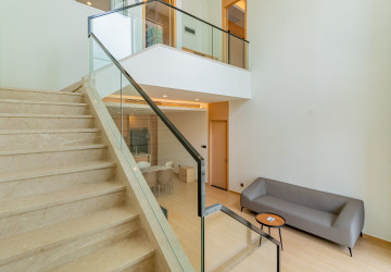 Duplex 3 Bedroom Condo For Rent - Platinum 352, BKK1, Phnom Penh thumbnail